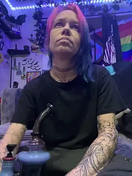 trashbrat online show from May 2026 01:33:02 AM