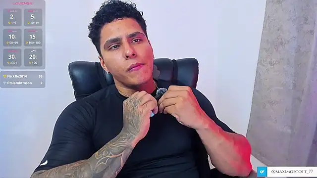 Maximoscott online show from March 2025 09:15:01 PM