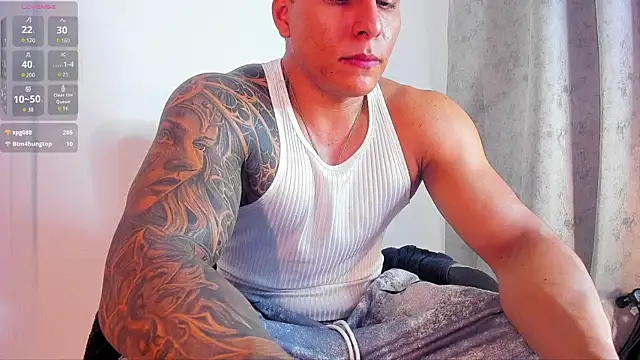 Maximoscott online show from March 2025 02:51:01 AM