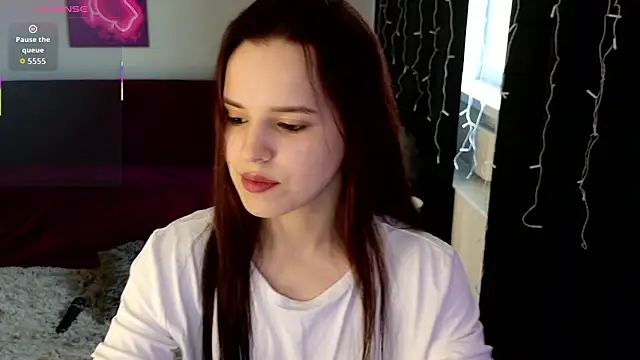 Harleen Moore online show from May 2026 05:12:01 AM