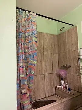 Snapshot of abrilito2 chatting on January 2025 11:24:01 PM abrilito2 online show from January 2025 11:24:01 PM