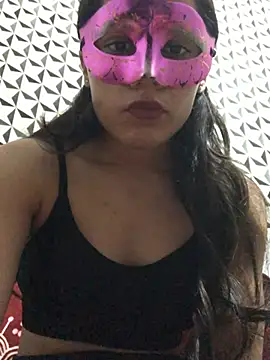 Snapshot of Tanvi_roy98 chatting on January 2025 09:40:01 AM Tanvi roy98 online show from January 2025 09:40:01 AM