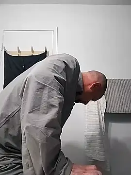 Snapshot of jayjay198080 chatting on February 2025 01:25:01 PM jayjay198080 online show from February 2025 01:25:01 PM