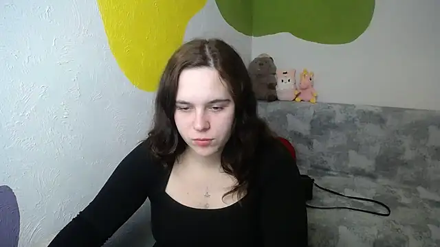 mini girly online show from November 2025 01:10:02 PM