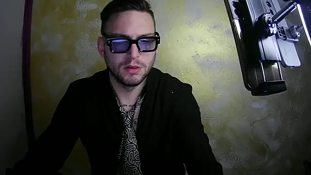 Snapshot of alegian chatting on February 2026 02:23:01 PM alegian online show from February 2026 02:23:01 PM