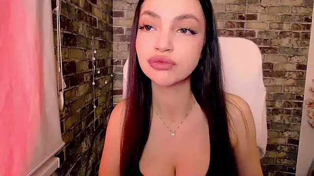 Lexi Jous online show from January 2025 05:17:01 PM