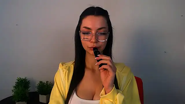 Lexi Jous online show from May 2026 01:07:01 PM