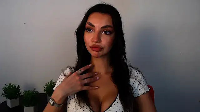 Lexi Jous online show from June 2026 12:22:01 PM