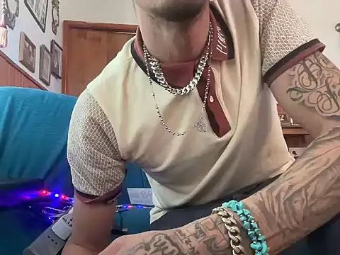Snapshot of badboy366 chatting on May 2026 05:42:01 PM badboy366 online show from May 2026 05:42:01 PM