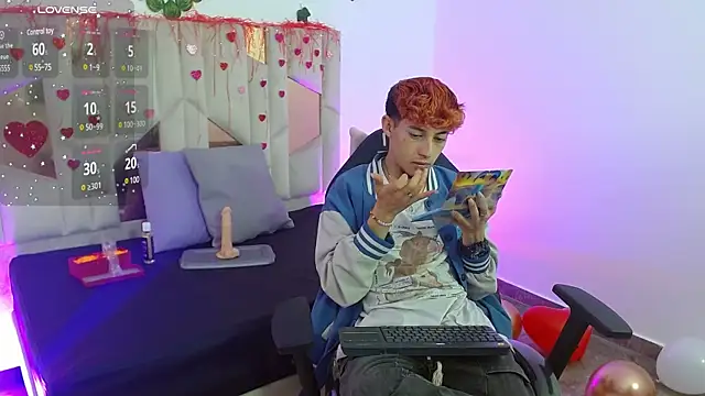 Snapshot of Axel_tay chatting on February 2025 03:23:02 AM Axel tay online show from February 2025 03:23:02 AM