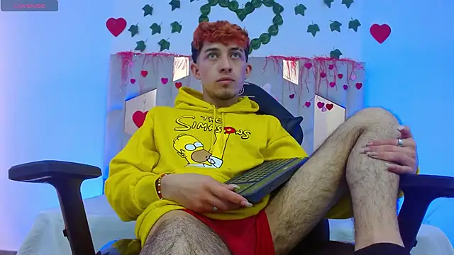 Snapshot of Axel_tay chatting on February 2025 03:09:02 AM Axel tay online show from February 2025 03:09:02 AM