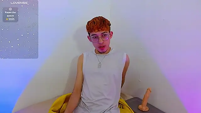 Snapshot of Axel_tay chatting on March 2025 05:49:02 AM Axel tay online show from March 2025 05:49:02 AM