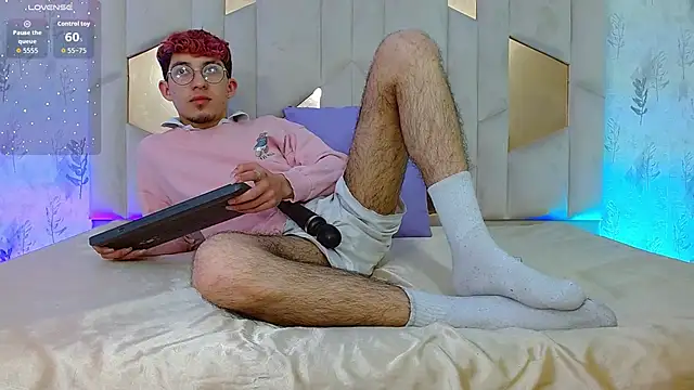 Snapshot of Axel_tay chatting on September 2025 03:28:01 AM Axel tay online show from September 2025 03:28:01 AM