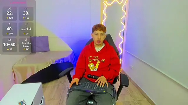 Snapshot of Axel_tay chatting on October 2025 03:31:02 AM Axel tay online show from October 2025 03:31:02 AM