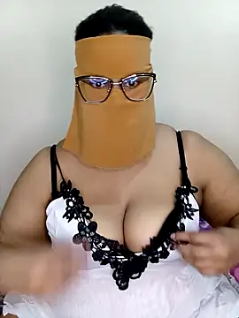 Samara-Bella online show from March 2025 07:34:01 PM