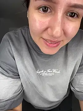 Snapshot of Jullya_x chatting on March 2026 09:29:01 PM Jullya x online show from March 2026 09:29:01 PM