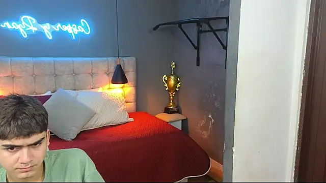 Tommy18   online show from February 2025 05:30:02 AM