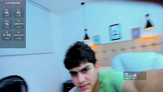 Tommy18   online show from March 2025 09:34:02 AM