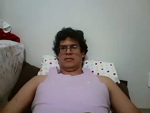 AgneloFly online show from May 2026 03:03:01 AM