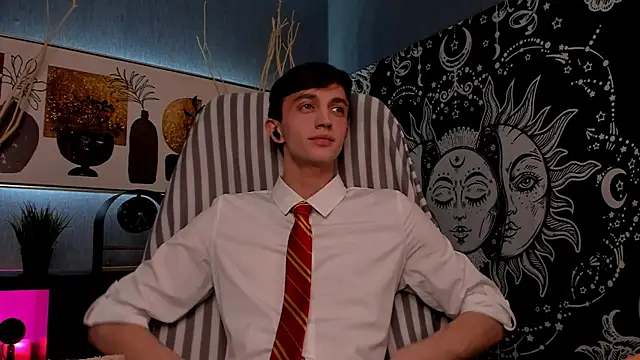 John Weasley online show from January 2025 09:01:02 PM