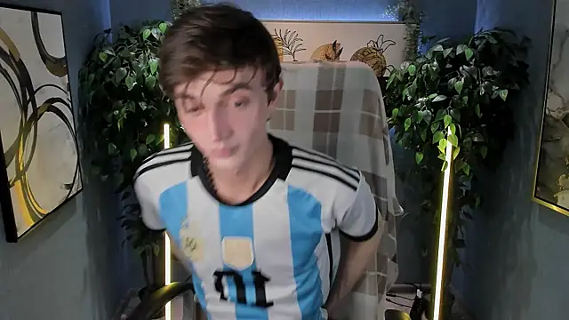 John Weasley online show from September 2025 09:25:02 PM