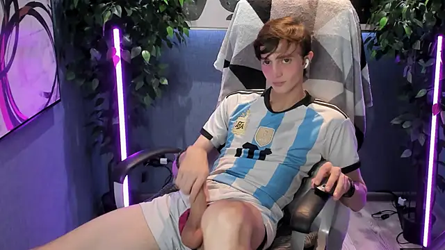 John Weasley online show from September 2025 09:22:02 AM