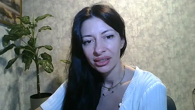 LissaBlossom online show from June 2026 03:11:01 AM