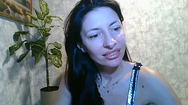 LissaBlossom online show from June 2026 12:47:02 PM