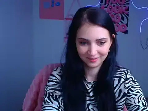 Snapshot of Amalia_amor chatting on October 2025 06:47:01 AM Amalia amor online show from October 2025 06:47:01 AM