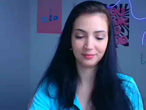 Snapshot of Amalia_amor chatting on November 2025 06:36:01 AM Amalia amor online show from November 2025 06:36:01 AM