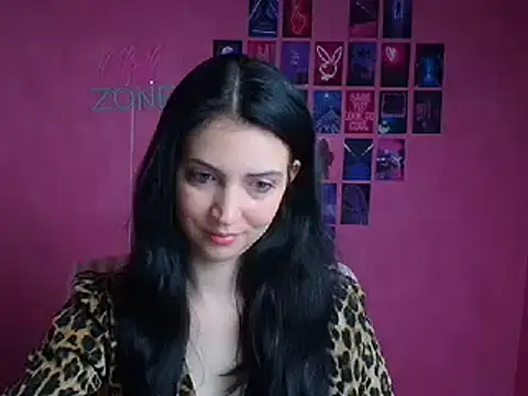Snapshot of Amalia_amor chatting on November 2025 06:45:02 AM Amalia amor online show from November 2025 06:45:02 AM