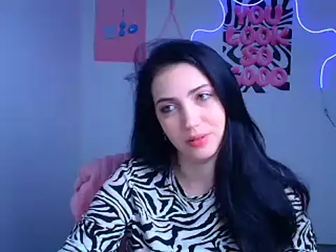 Snapshot of Amalia_amor chatting on November 2025 06:41:02 AM Amalia amor online show from November 2025 06:41:02 AM
