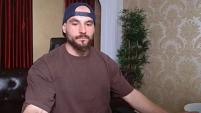 Snapshot of AdamJamesonn chatting on March 2025 05:52:02 AM AdamJamesonn online show from March 2025 05:52:02 AM