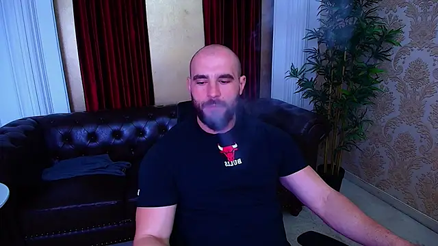 Snapshot of AdamJamesonn chatting on October 2025 04:53:01 AM AdamJamesonn online show from October 2025 04:53:01 AM