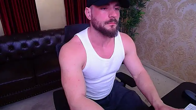 AdamJamesonn online show from April 2026 06:19:01 AM