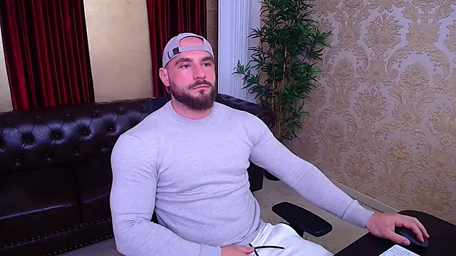 AdamJamesonn online show from April 2026 04:48:02 AM