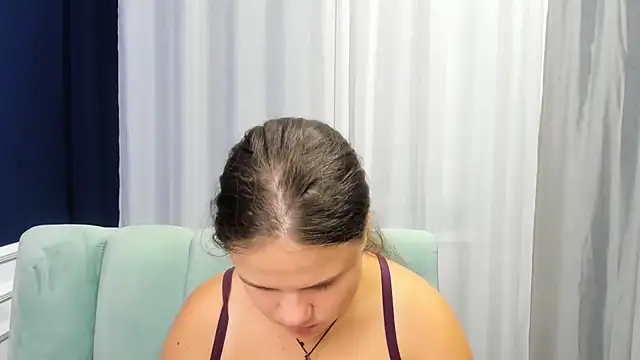 AdeleCruz online show from September 2025 12:05:02 PM