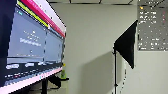 kathy bakerr online show from October 2025 01:35:02 PM