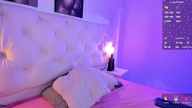 kathy bakerr online show from November 2025 01:40:01 PM