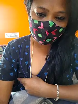 Snapshot of kanikasree chatting on February 2026 03:14:02 AM kanikasree online show from February 2026 03:14:02 AM