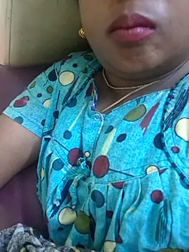 Snapshot of kanikasree chatting on March 2026 03:51:01 PM kanikasree online show from March 2026 03:51:01 PM