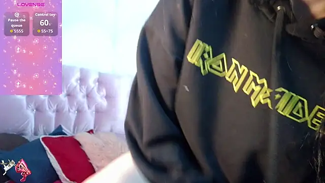 madison oli online show from December 2025 04:25:01 PM