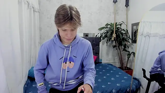 Snapshot of blondie_lover69 chatting on September 2025 08:58:02 PM blondie lover69 online show from September 2025 08:58:02 PM