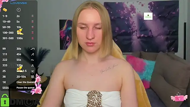BeautyBlondy online show from May 2026 12:35:02 PM