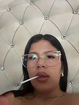 Snapshot of sweet_dania_ chatting on January 2026 11:21:01 PM sweet dania online show from January 2026 11:21:01 PM