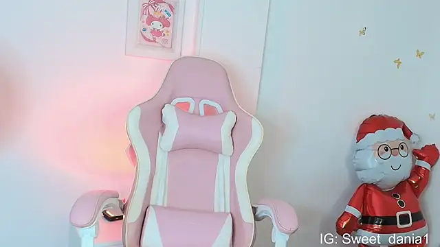 Snapshot of sweet_dania_ chatting on February 2026 05:02:01 AM sweet dania online show from February 2026 05:02:01 AM