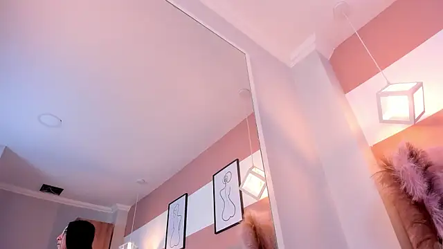 Snapshot of _Cristal_Collins chatting on January 2025 01:02:01 PM Cristal Collins online show from January 2025 01:02:01 PM