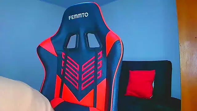 Rousse violett online show from January 2026 01:31:02 AM