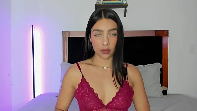 Snapshot of Carorosse chatting on November 2025 03:59:01 PM Carorosse online show from November 2025 03:59:01 PM