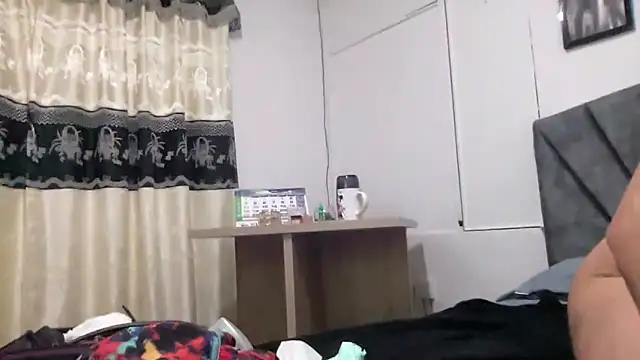 LunaBeya online show from March 2026 02:21:01 PM